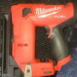 Milwaukee M12 Cordless Brad Nailer. Tool Only