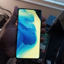 Samsung Galaxy S10+ For SALE!