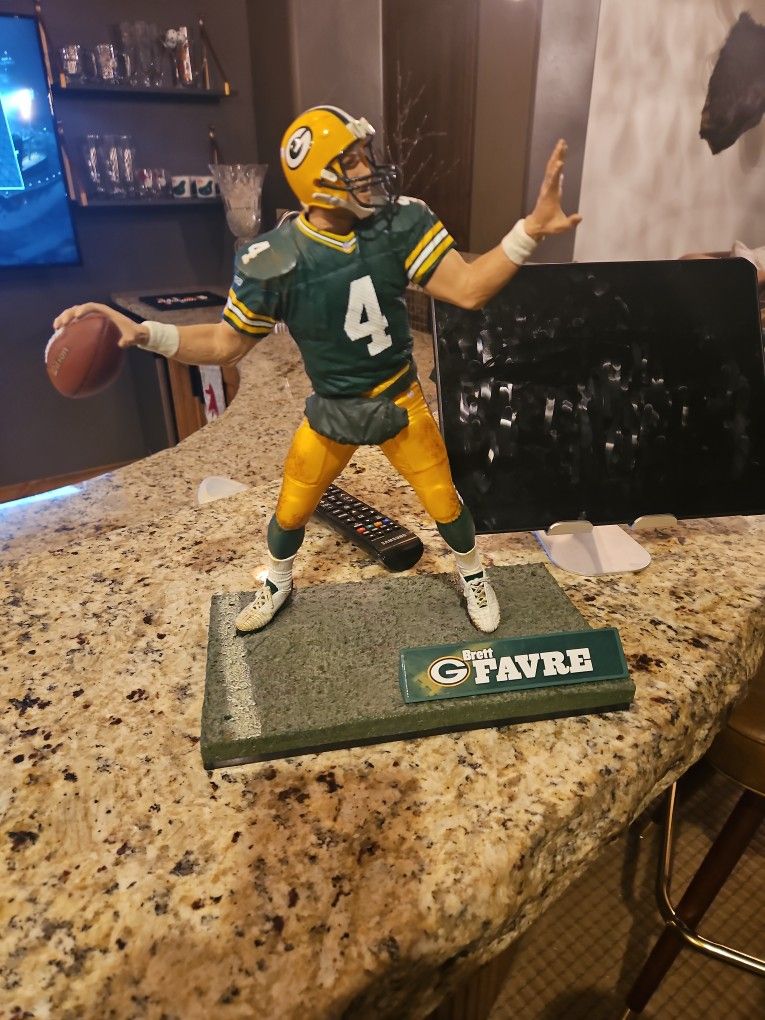 Brett Favre McFarland Toys Collectible