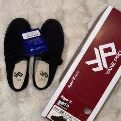 Nisshin Rubber Work Shoes Hyper V Sole Roof Pro #1100 US5.5 (23.5cm) BLACK