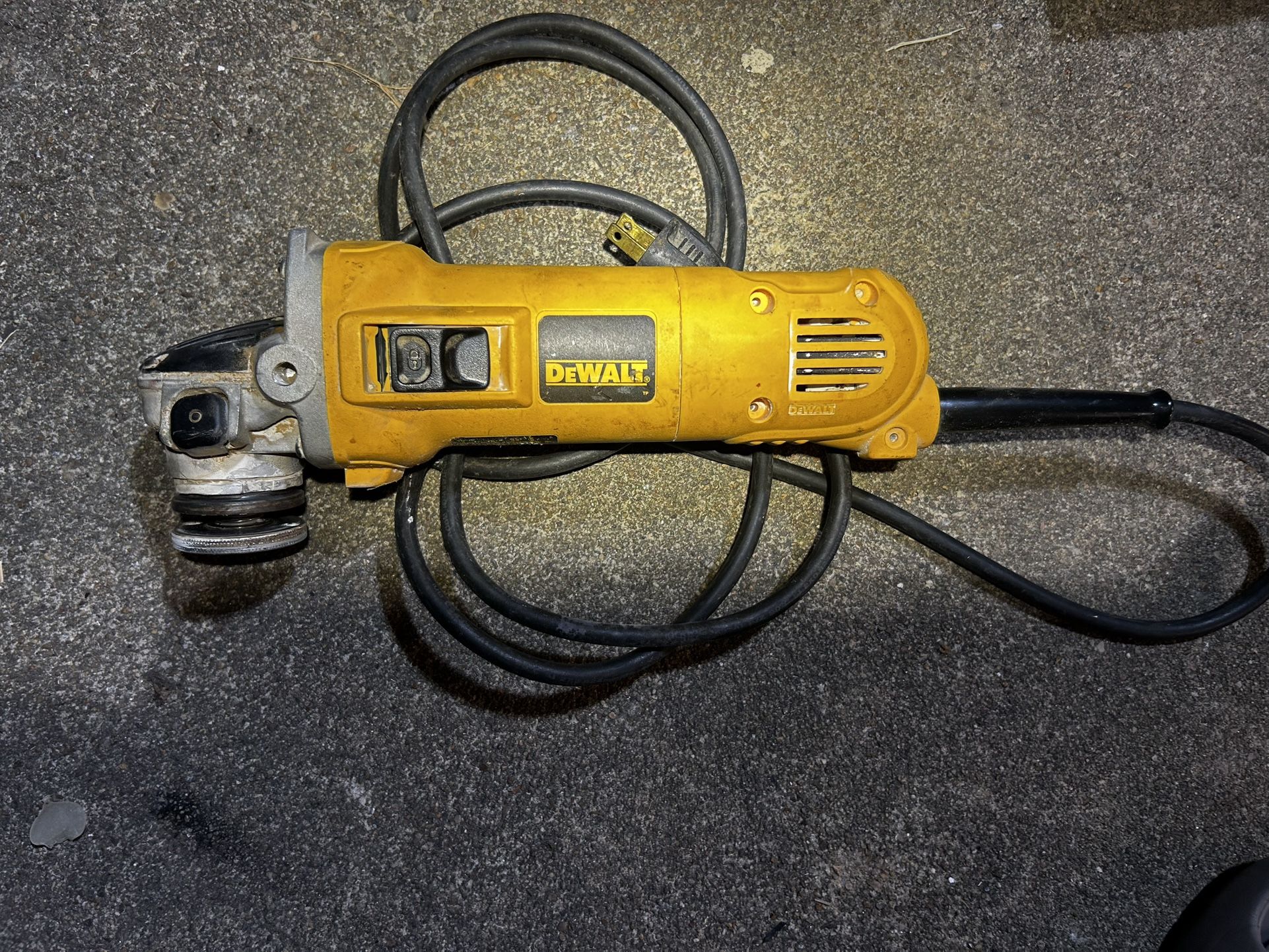 DeWalt D28110 4-1/2" Small Angle Grinder