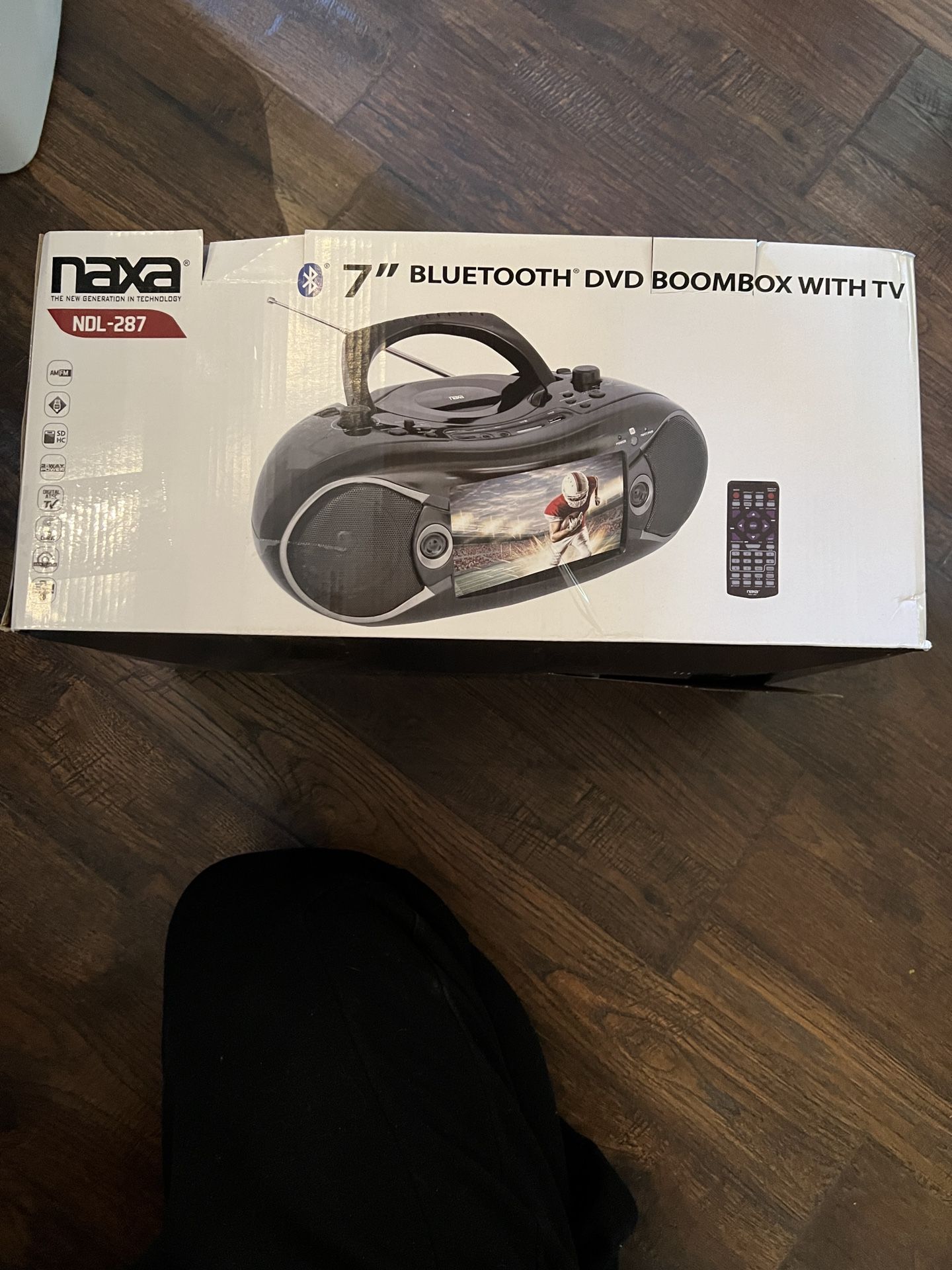 Nava Battery Powered Tv/radio