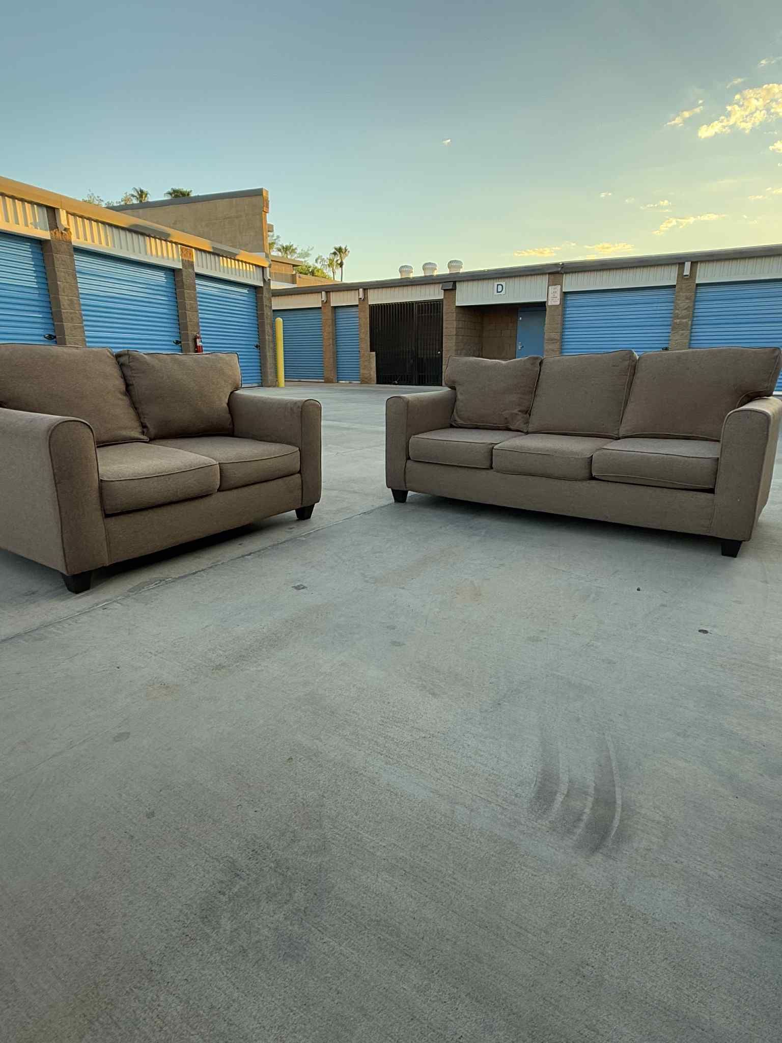 Couch And Loveseat Ligth Brown