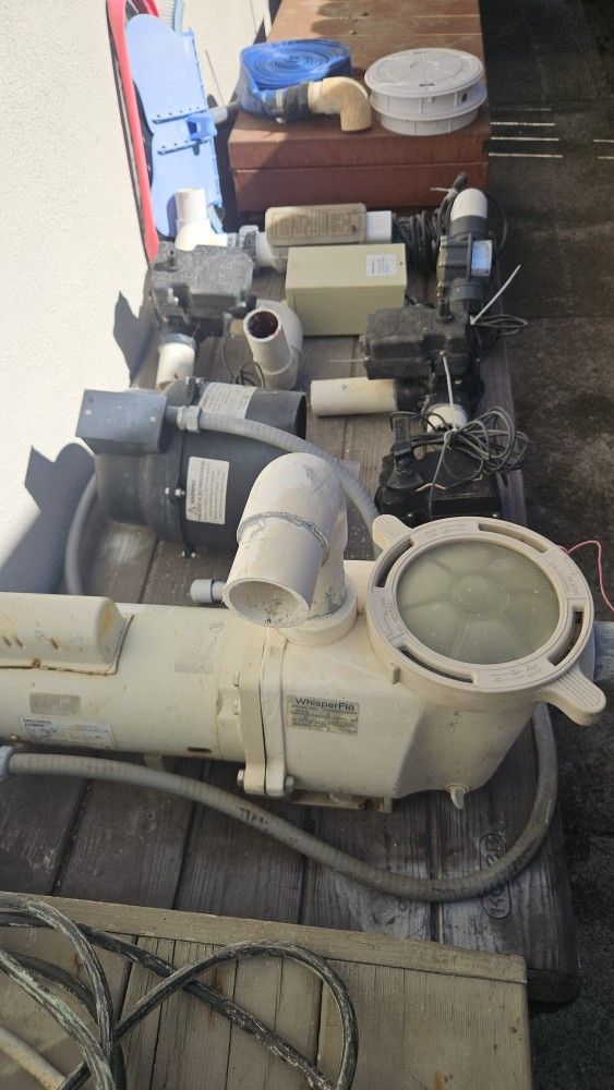 Pentair Whisper Flo 2 Hp pump, Silencer blower 2 Hp 110 V, Jandy never lube actuator & More 200