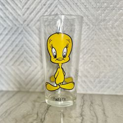 One Looney Tunes Pepsi 1973 Vintage Tweety Bird Glasses Warner Bros
