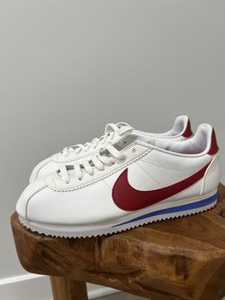 Nike Womens Classic Cortez 807471-103 White Casual Shoes Sneakers Size 8.5 Gump