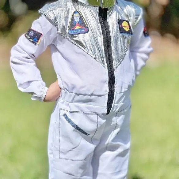 Kids Astronaut Costume Girl /Boy Size Large New never used