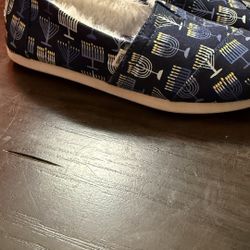 Women’s Slip In Shoes 