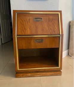 MidCentury Oak Wood Henredon Nightstand