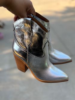 Marc Fisher boots