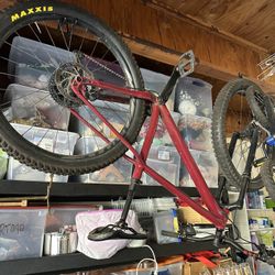 2020 Specialized Men’s Bike