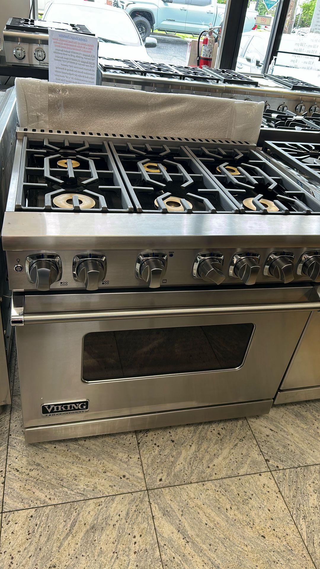 Viking 36” Gas Range - #VGR73616BSS-U