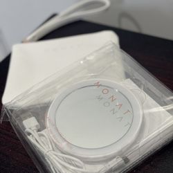 MONAT Glamour On LED Mirror + Pouch