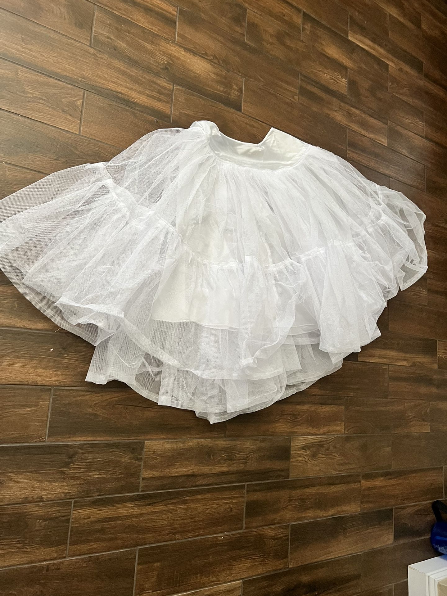 Wedding Dress Under Skirt 