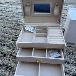 Leather Jewelry Storage Box