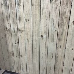 6ft x 8ft  treated pine fence Panela (limited time deal)