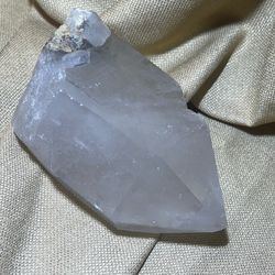 Rocks/Crystal Points