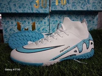 Turf Soccer cleats us size 8