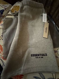 Essentials hoodie and short