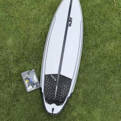 Aipa 5'11ft Surfboard
