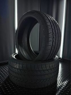 Lexani LX-TWENTY 235/35/19 Tires (Pair) – 85% Tread