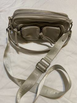 Shoulder purse