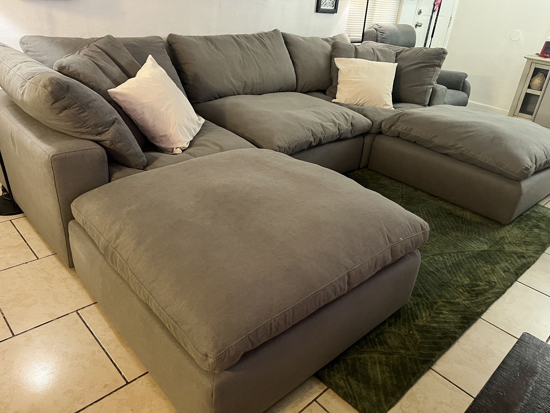 Sectional Sofa