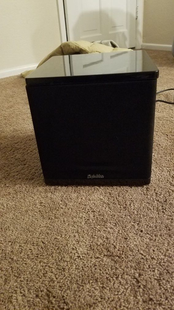 Definitive technology supercube 3 subwoofer