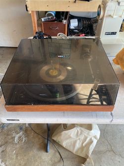 BIC Turntable