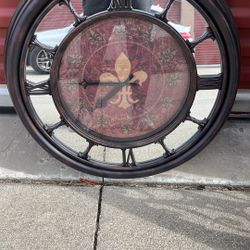 Decorative Clock With Mirror
