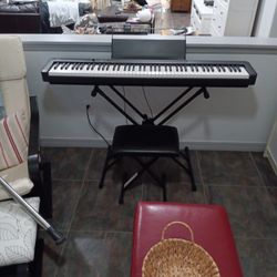 Casio CDP-S110 Digital Piano with Stand Bench Black