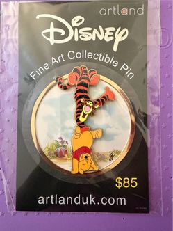 Disney Artland Tigger & Pooh Fine Art Collectible Pin