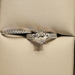 White Gold 1.00 Carat Oval Brilliant Ring Size 5.5