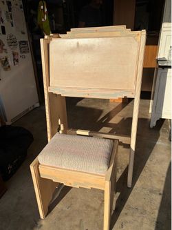 Cute desk/ secretary