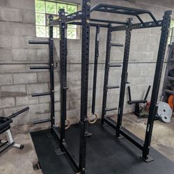 Titan Fitness Power Rack
