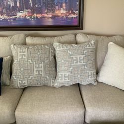 New Ashley Furniture Pillows