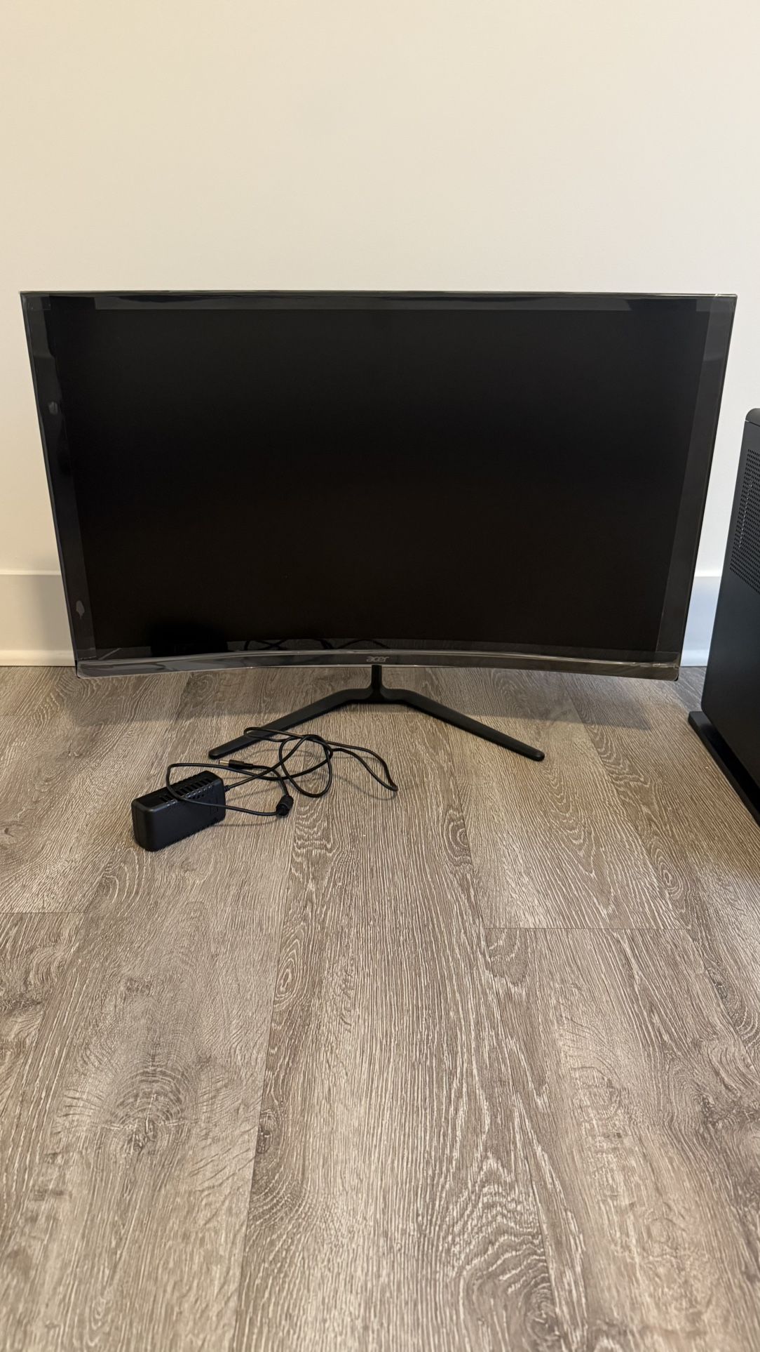 Gaming PC and Monitor