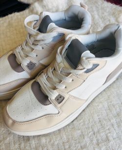 Shoes call it Spring