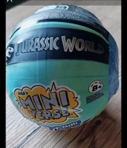 New Jurassic World MGA's Miniverse Make It Mini Dinosaurs $7 Each