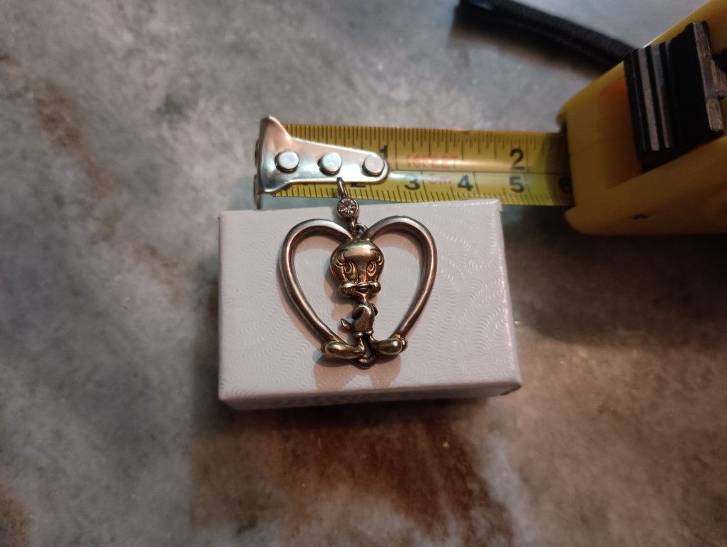 New Tweety bird Heart Charm