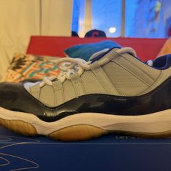 Air Jordan Retro XI Georgetown Navy/Grey Size 11