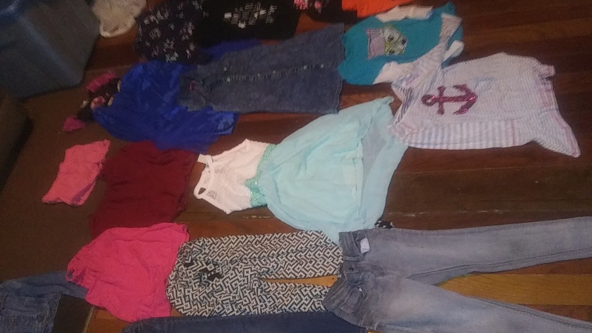 Girls size 7/8 .other sizes available girls & boy just ask