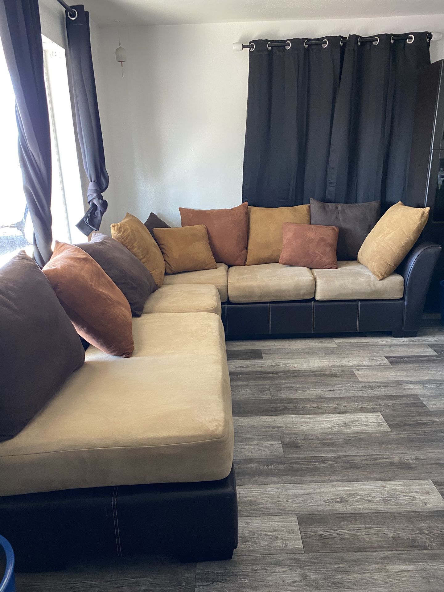 Couch Sectional
