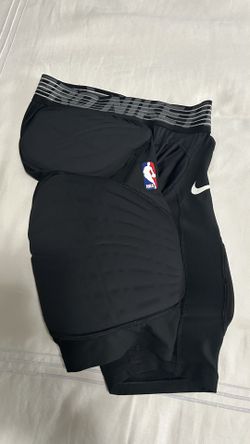  NEW With Tags Men’s Nike NBA Player Basketball Hyperstrong Mens Padded Hip Thigh Shorts Black