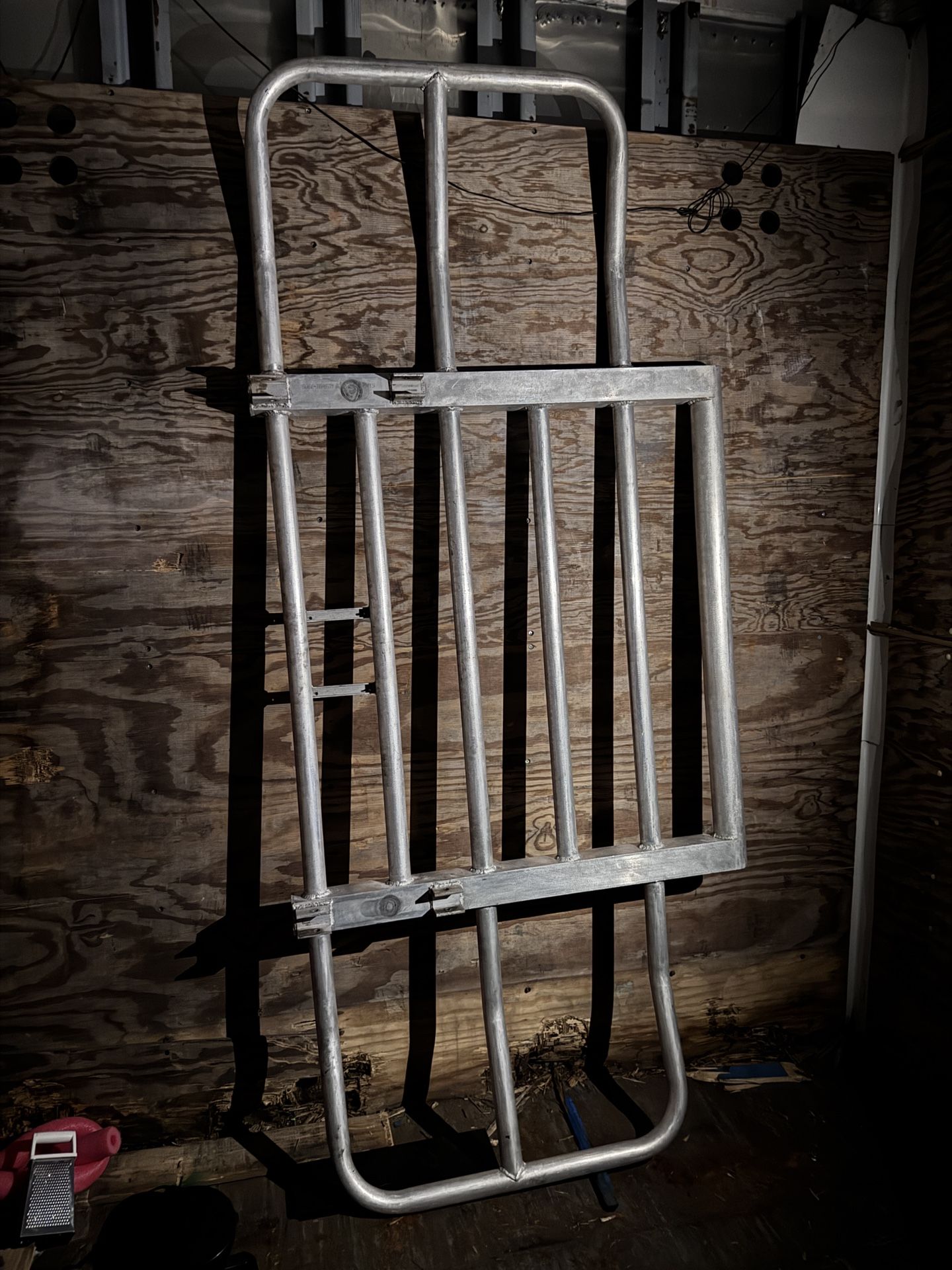 Grill for 2006 freightliner cascadia 