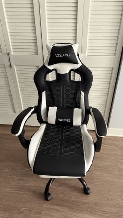 Computer chair