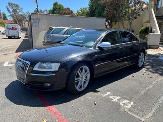 2007 Audi S8
