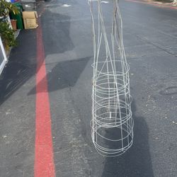 Tomato Cages 