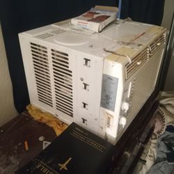 Working AC Unit