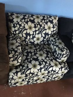 Brand new 3 set couch